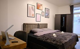 Primetime Suite Fuer 8+Kueche/Wifi